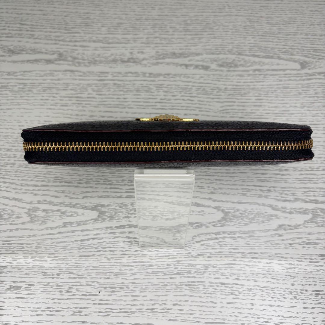 極美品　vivienne ヴィヴィアン　長財布　ラウンドファスナー　S8138