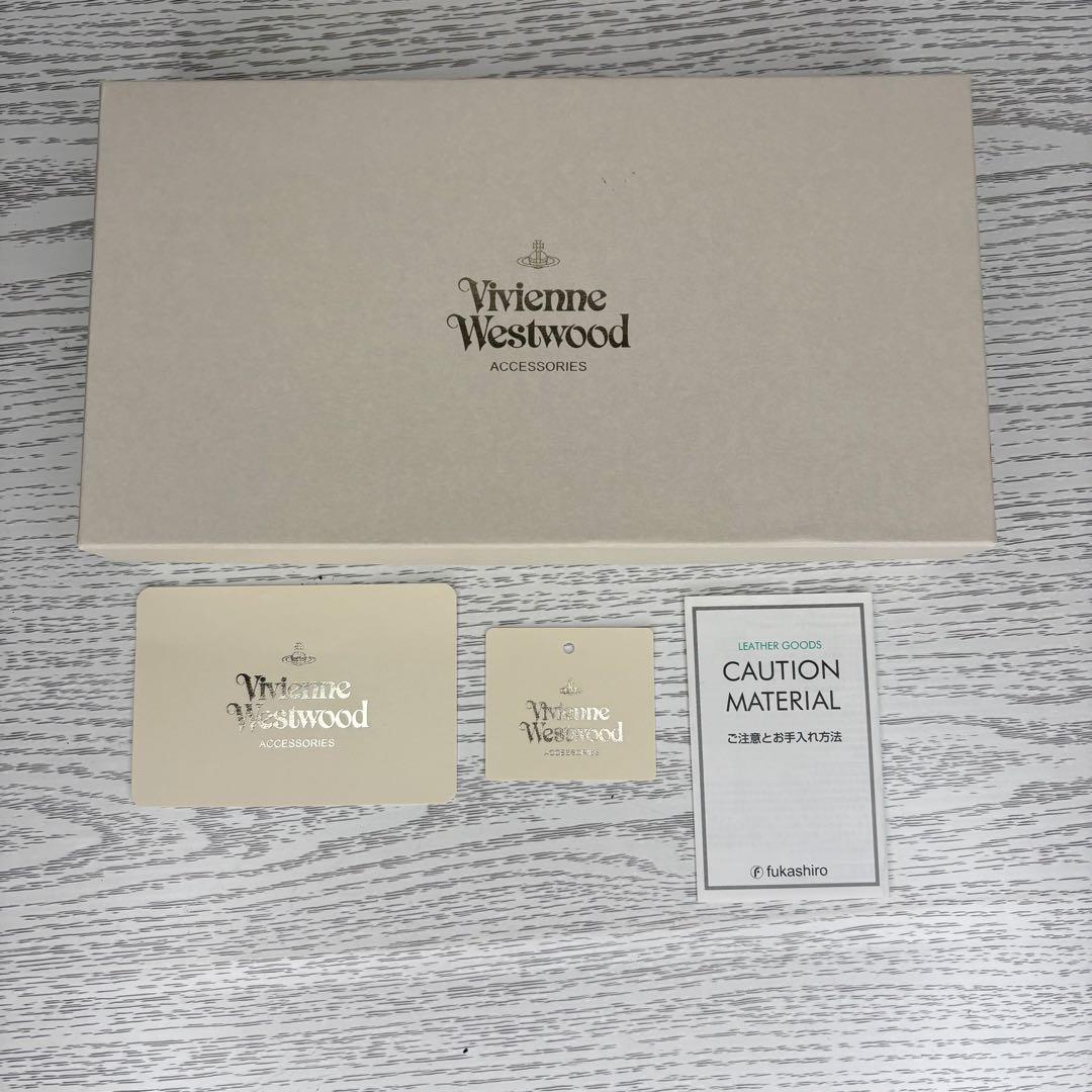 極美品　vivienne ヴィヴィアン　長財布　ラウンドファスナー　S8138