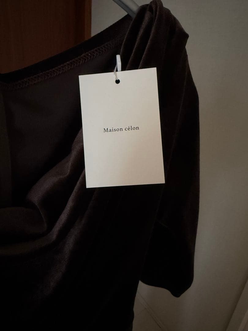 新品タグ付 celon shirring drape velour dress