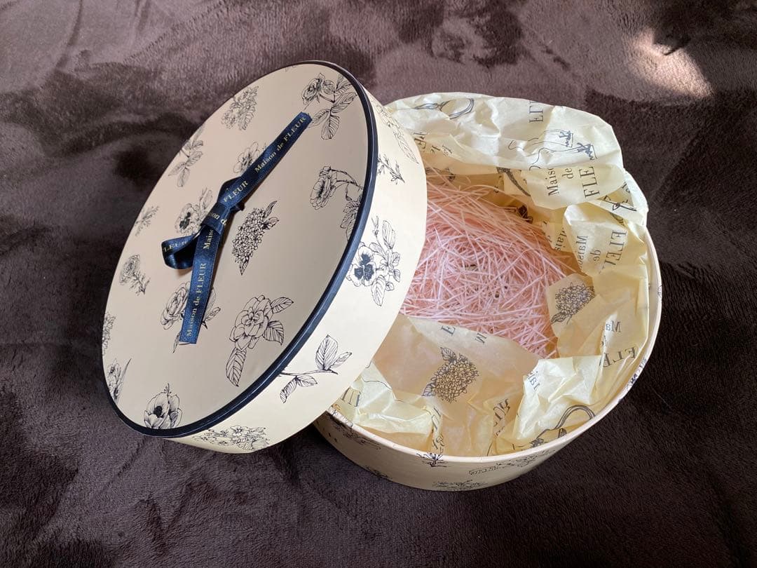 【新品未使用】Maison de FLEUR リボン型ファーティペット ピンク