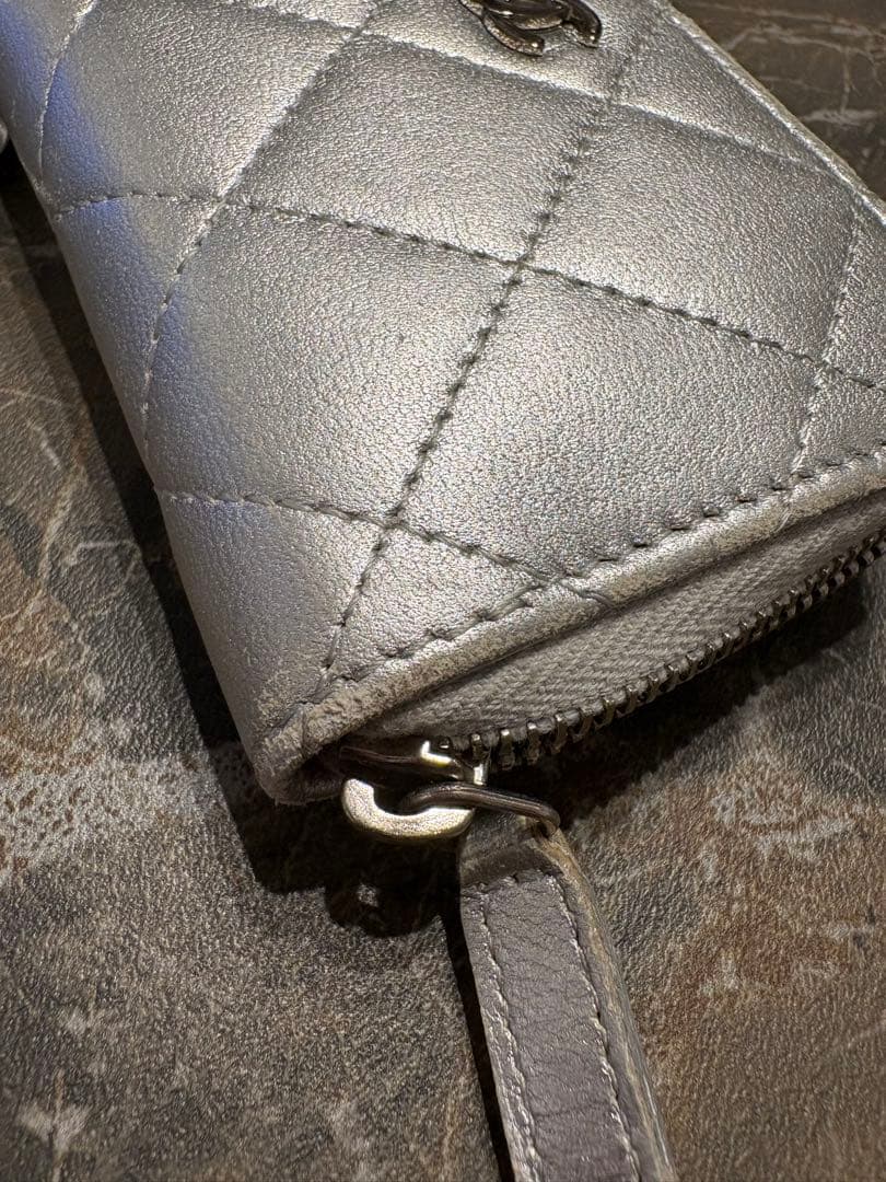 ⭐︎Renew Brand⭐︎ ！CHANEL シルバー 　キーケース