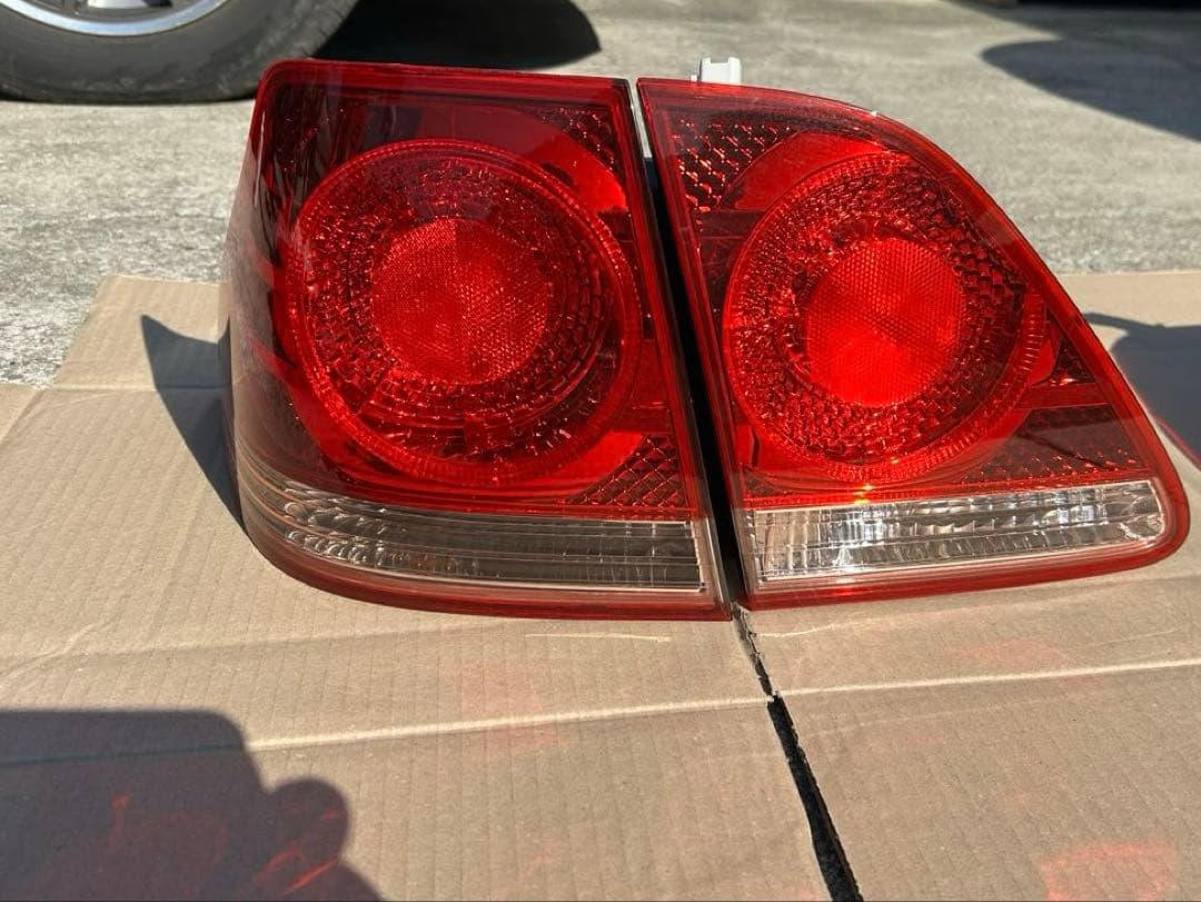 ゼロクラウン　アスリート　後期テールランプ