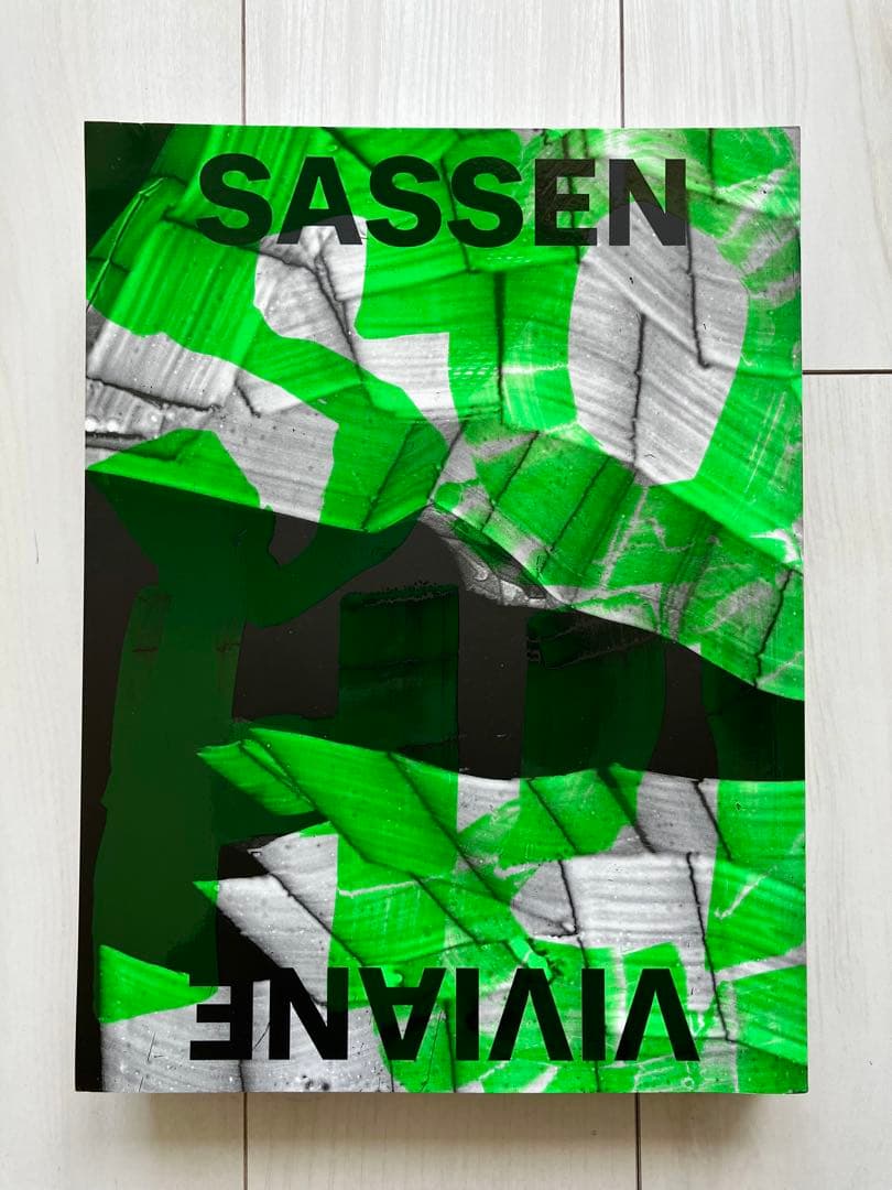 VIVIANE SASSEN ヴィヴィアン・サッセン 「Phosphor」写真集