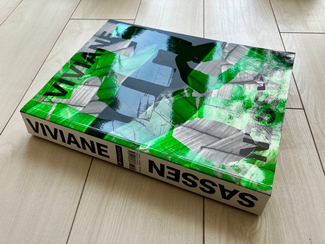 VIVIANE SASSEN ヴィヴィアン・サッセン 「Phosphor」写真集