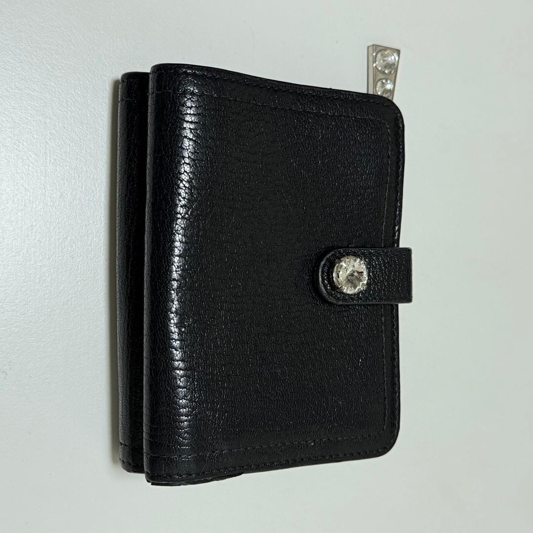 miumiu レア　二つ折り財布　ビジユーつき