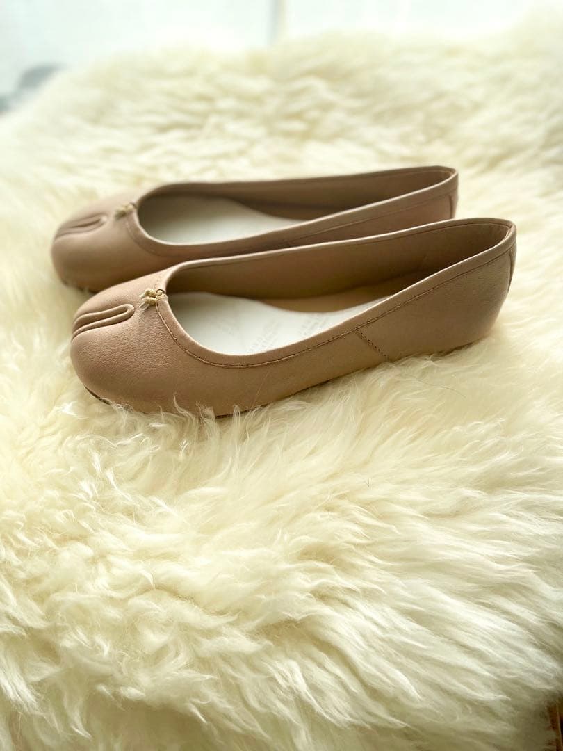 torico♪　金子綾さん愛用　★Tabi マルジェラ　カーフスキン