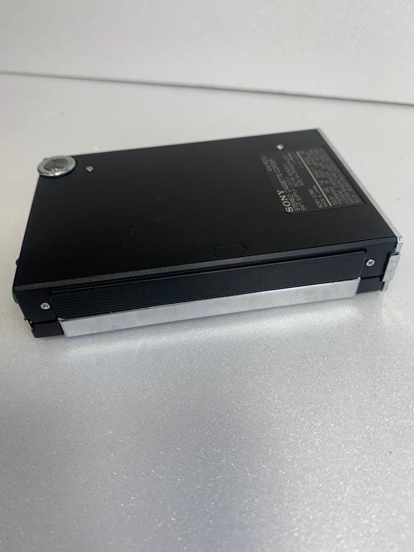 ジャンク 昭和　レトロ　ソニー ウォークマン SONY　WM-R202