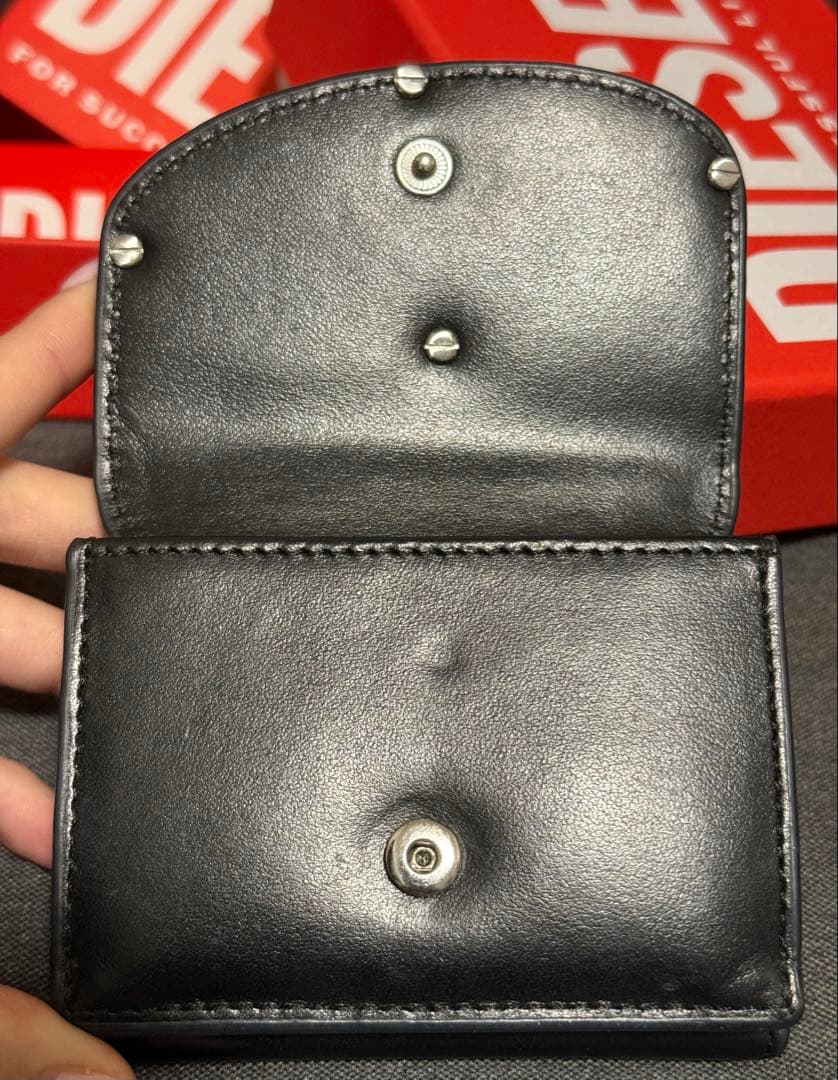 DIESEL ブラック 三つ折り財布 ミニウォレット ディーゼル