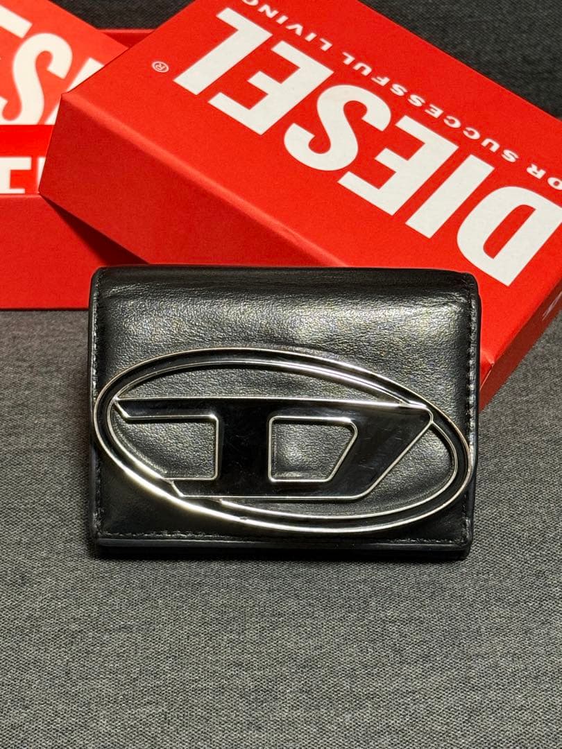 DIESEL ブラック 三つ折り財布 ミニウォレット ディーゼル