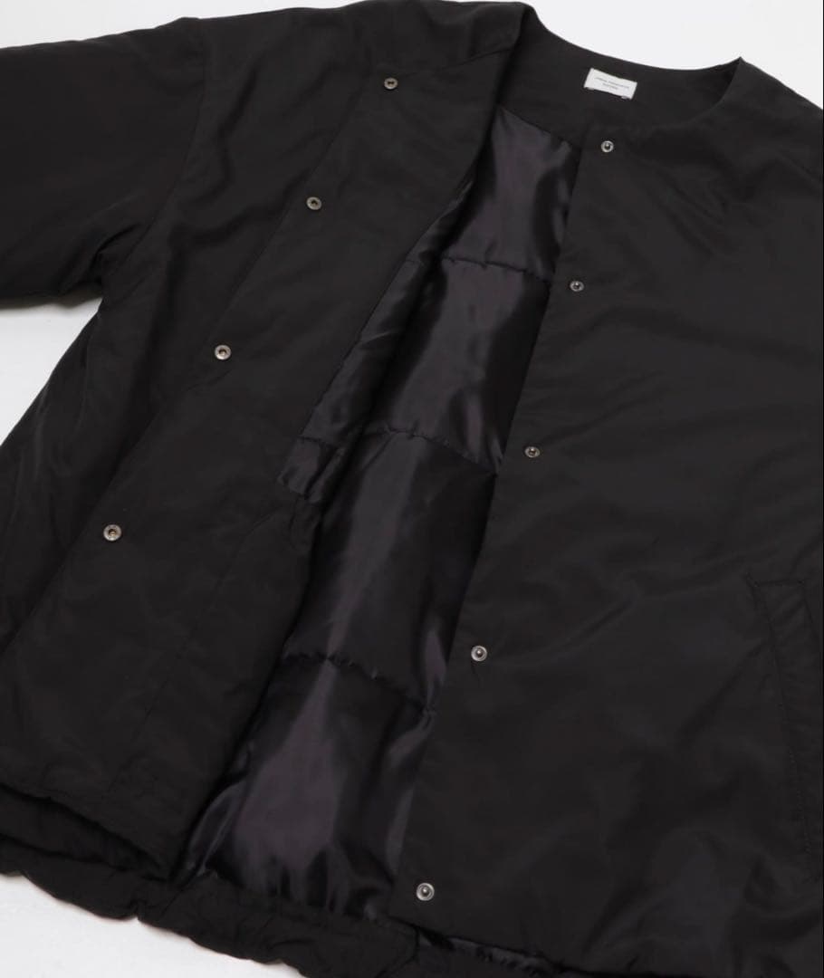『UR TECH』撥水ポケッタブル中綿ブルゾン　DOORS