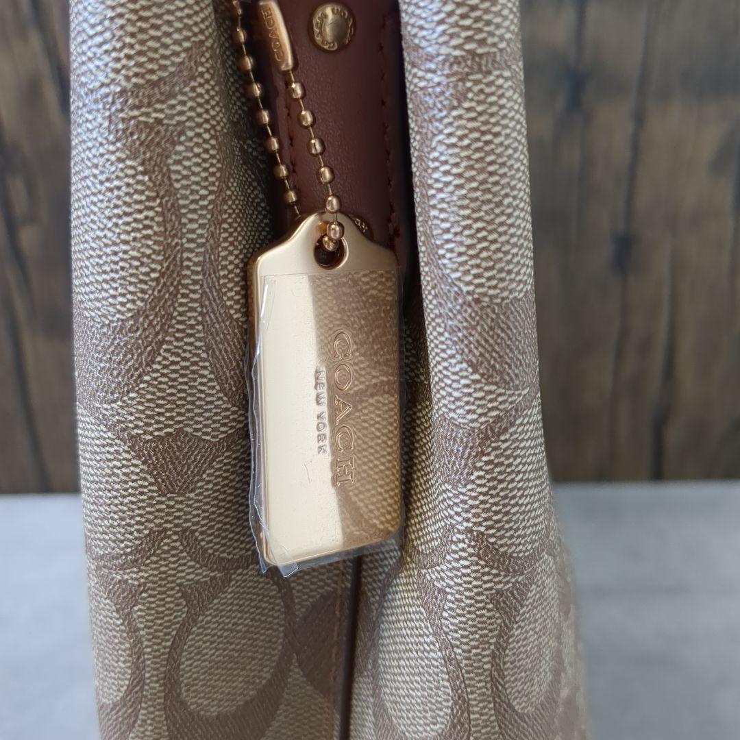【新品】COACH　スモール タウン バケット バッグ シグネチャー キャンバス