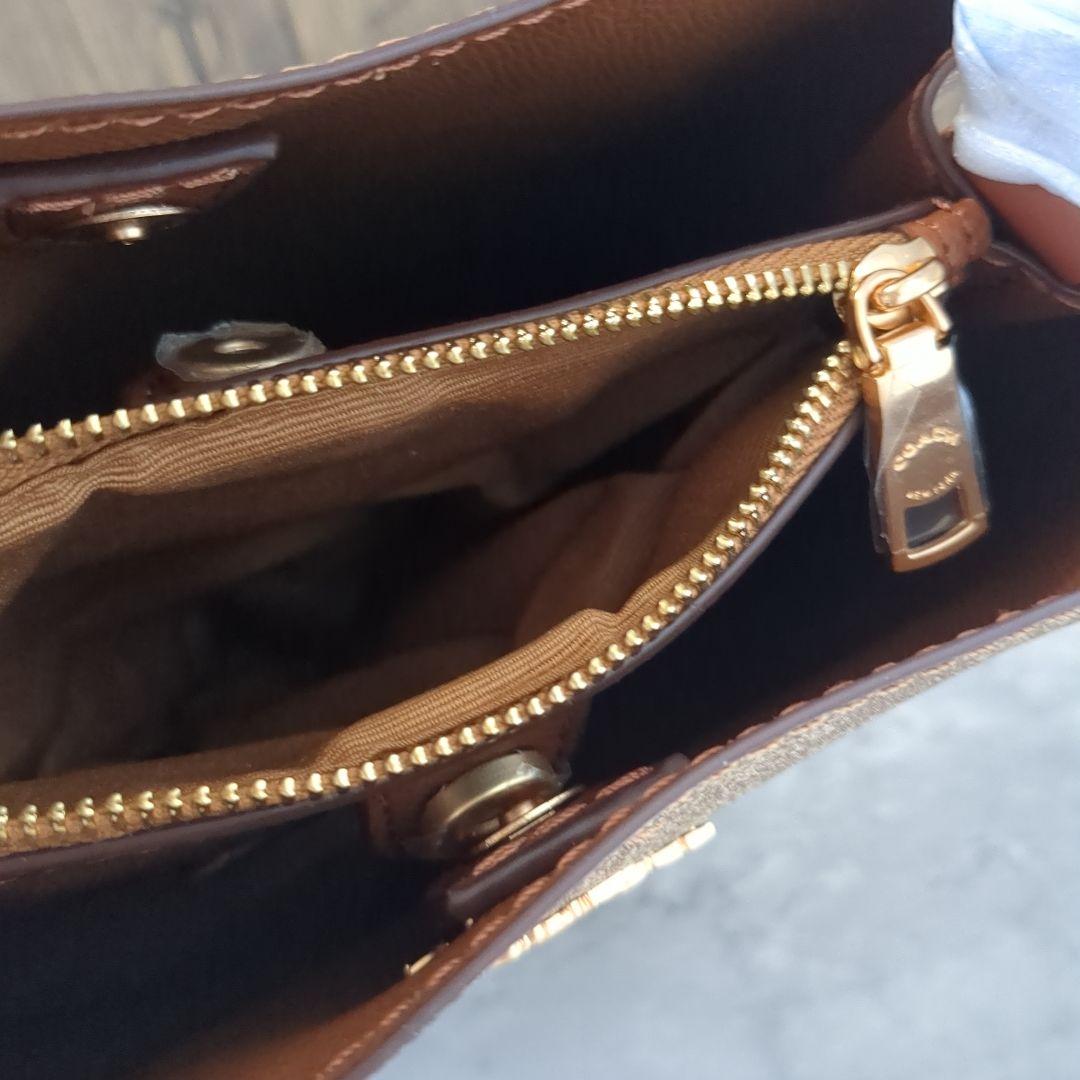 【新品】COACH　スモール タウン バケット バッグ シグネチャー キャンバス