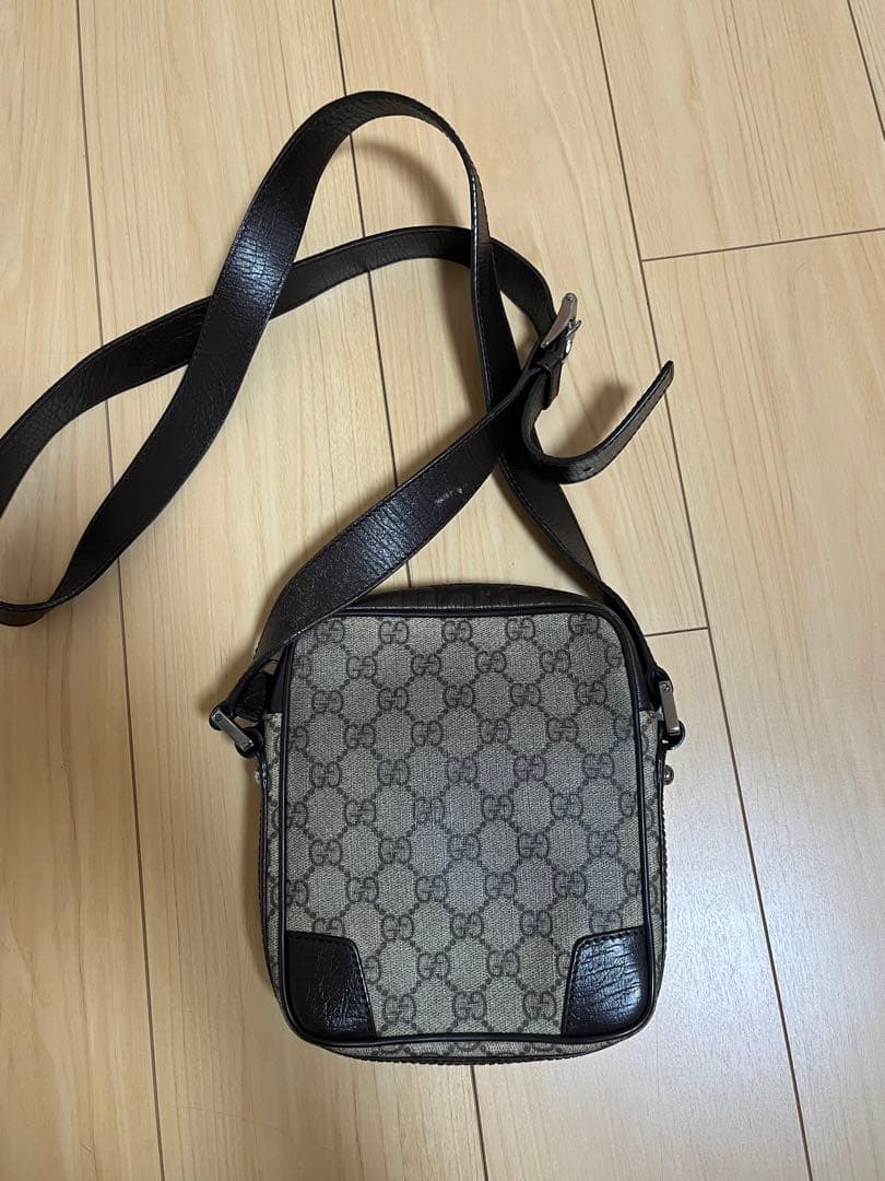 GUCCI ショルダーバッグ グレー ブラック