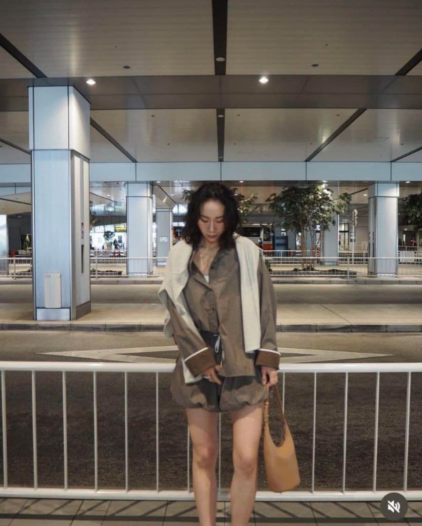 新品タグ付き　エトレトウキョウ　ストライプバルーンショートパンツ　　Sサイズ