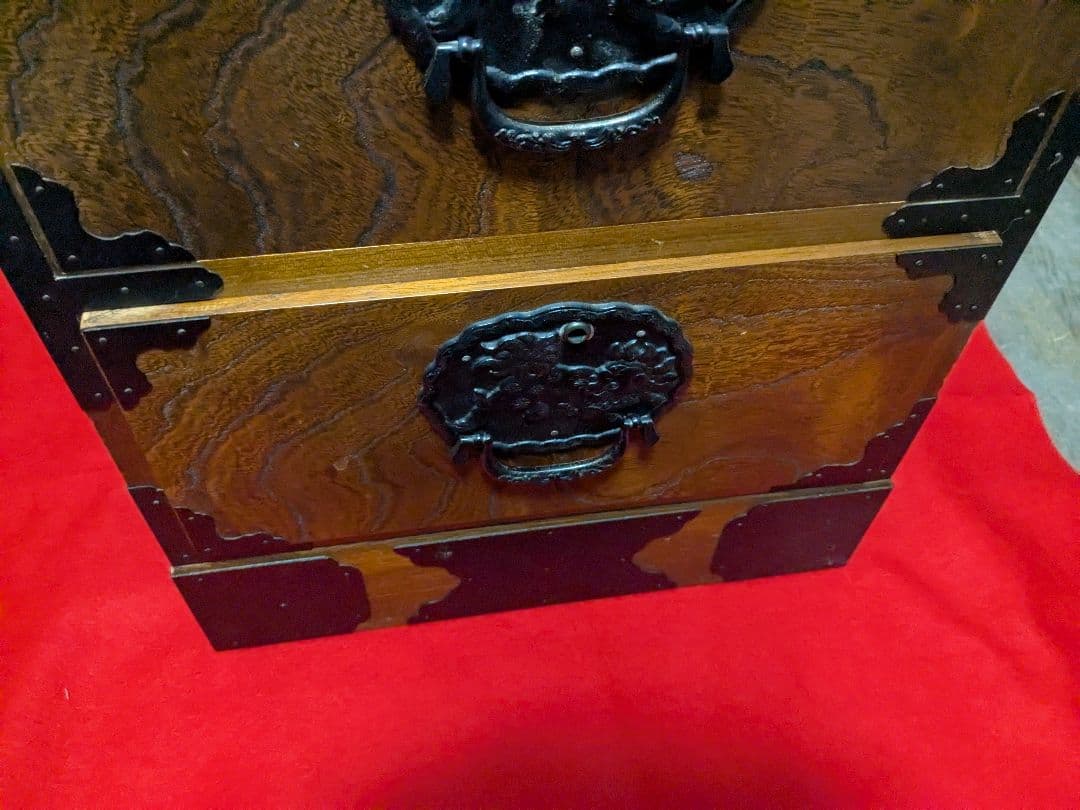 岩谷堂風箪笥 車箪笥 伝統工芸 民芸家具 時代箪笥 和家具 和箪笥 整理箪笥