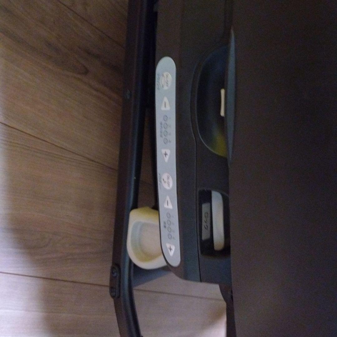 Combiハイローベッドチェアー電動スウィング