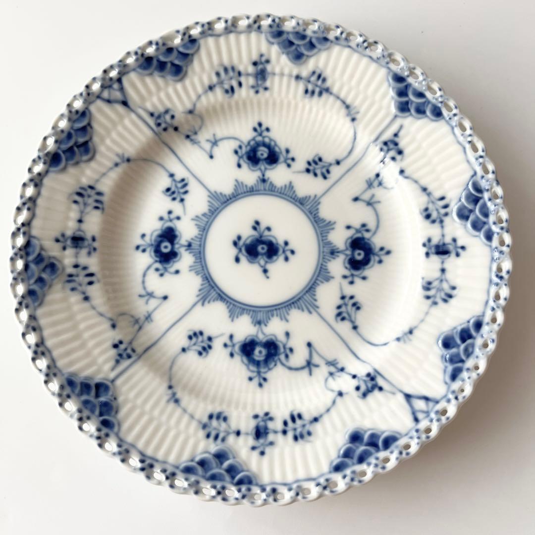 ロイヤルコペンハーゲン ブルーフルーテッド フルレース プレート2枚