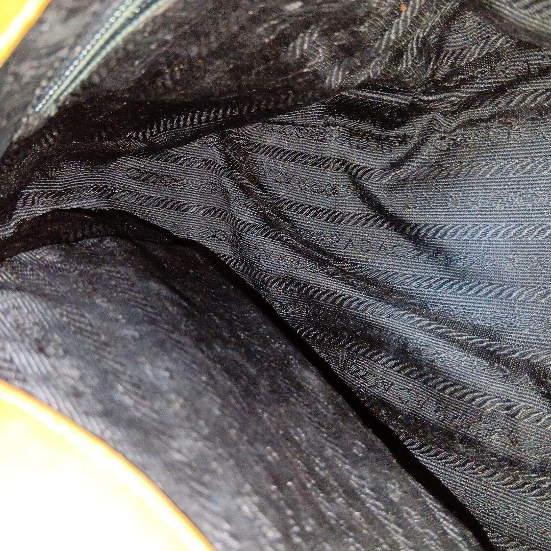 PRADA　プラダ　レザー　チェーン　ショルダーバッグ