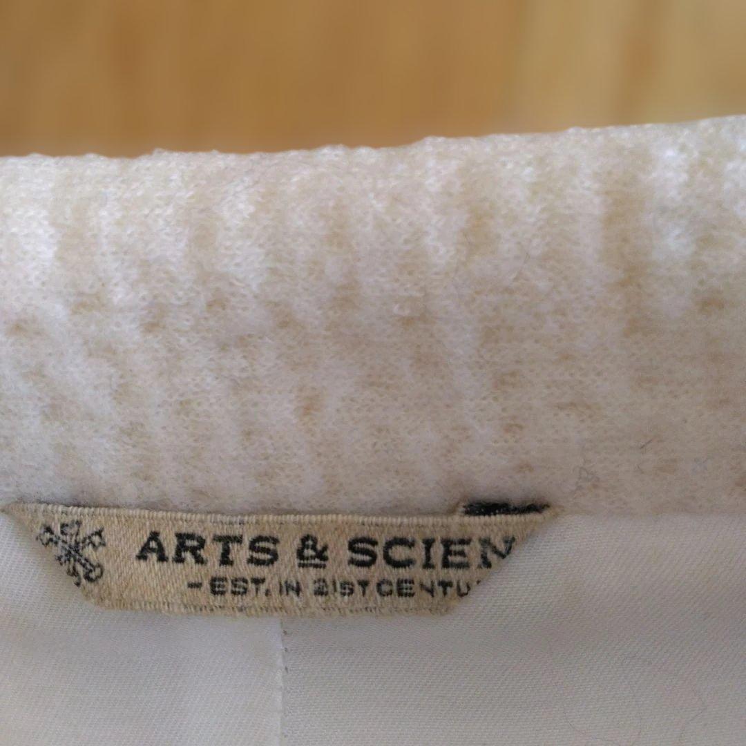 ARTS ＆SCIENCE コート