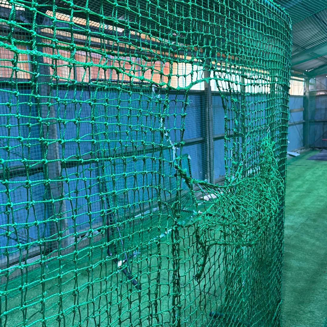 【引取限定】防球ネット　マシン用　穴あきネット