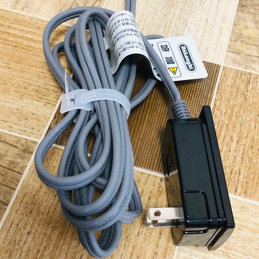 【美品】DeLonghi オイルヒーター （6-8畳）MDHS09-BK