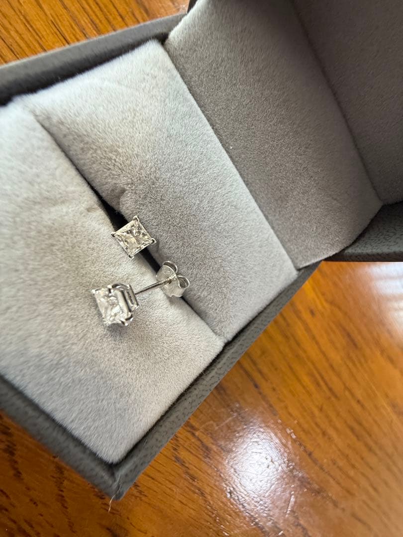 k14 ラボグロウンダイヤ　ピアス　1ct