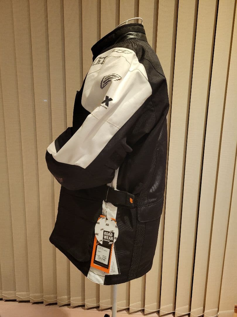 ヒョウドウ☆Speed-Style バイクジャケット ブラック/ホワイト