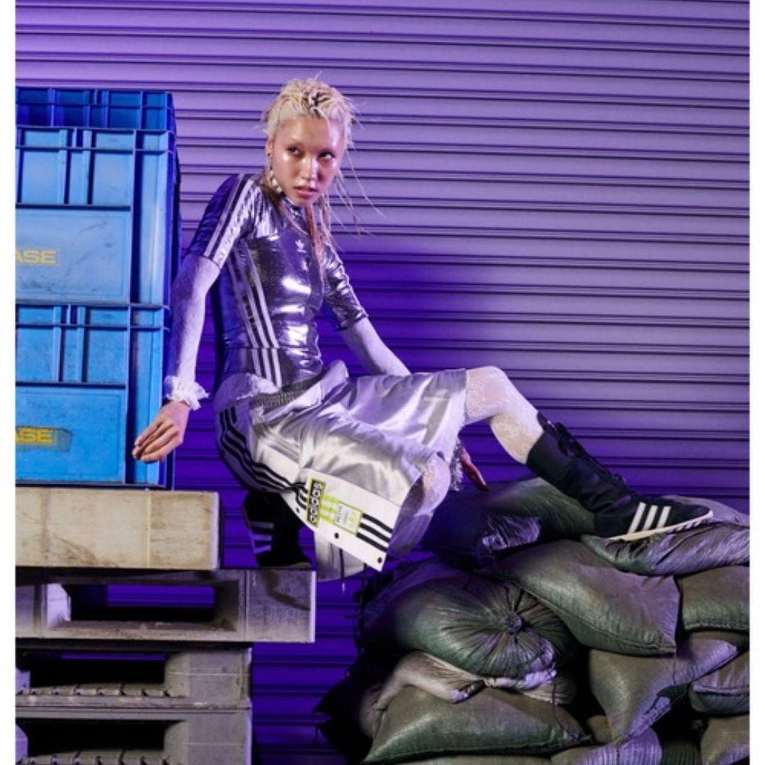 S】アディダス シーズン 2 メガブレイク ハーフパンツ シルバー ✨新品✨