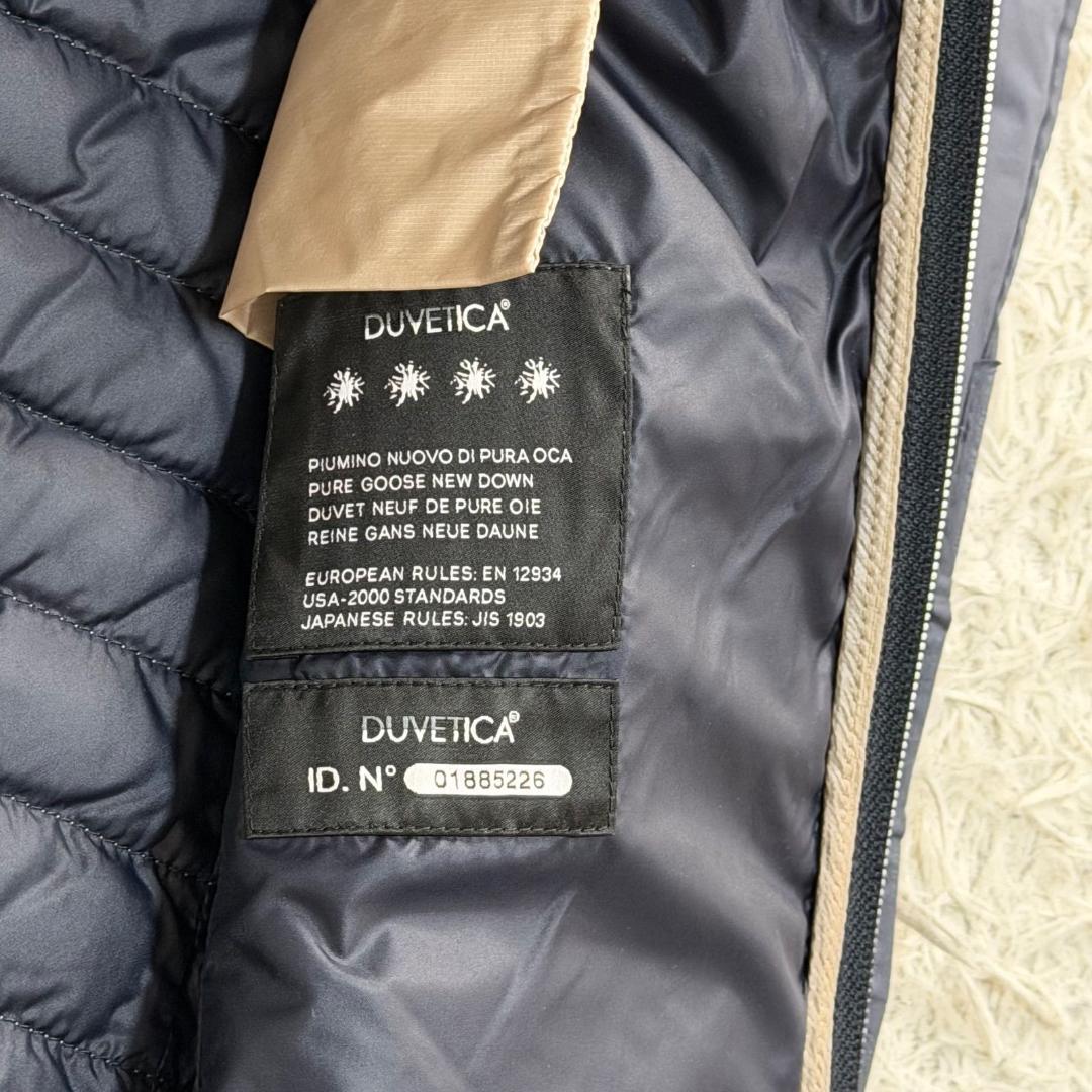 16420✨デュベティカ 42 L ダウンベスト Dロゴ フード ホワイト