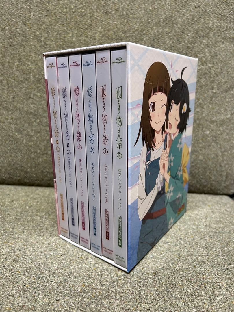 【美品】物語シリーズDVD&Blu-ray全41巻収納BOX付ファイルティッシュ