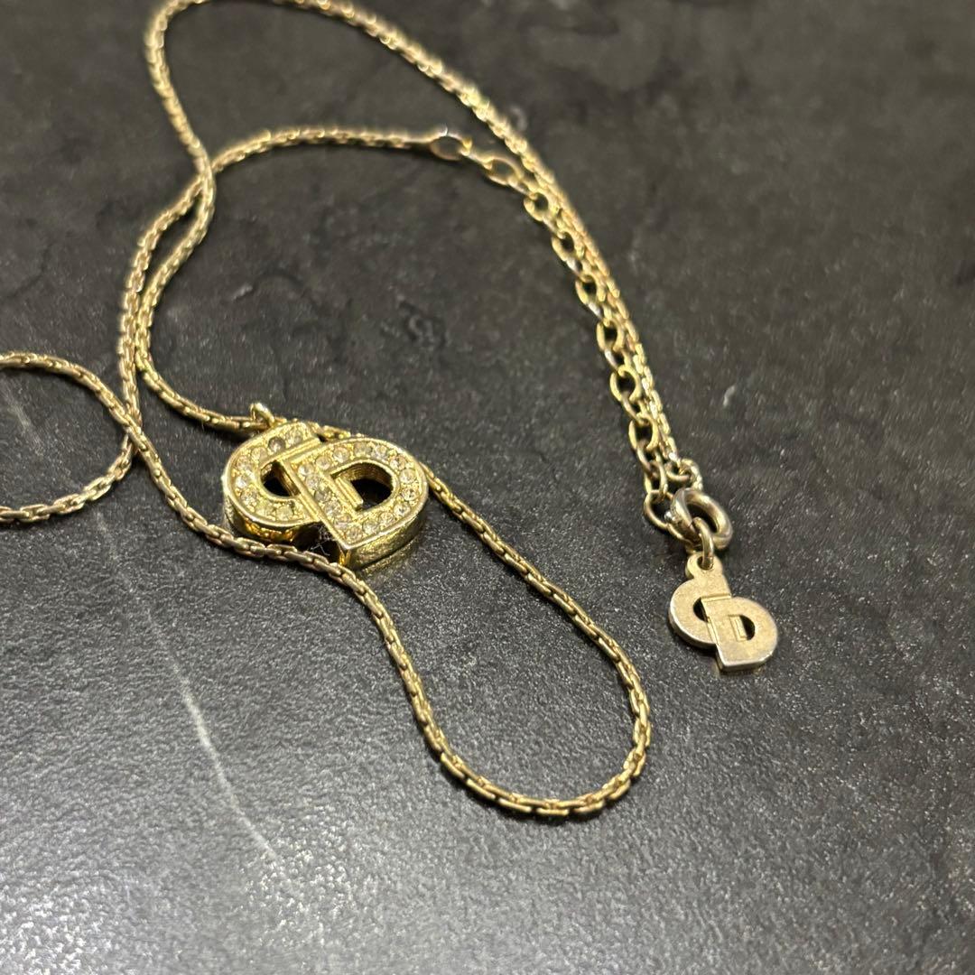 クリスチャンディオール　ゴールド　ネックレス　ラインストーン　CDロゴ