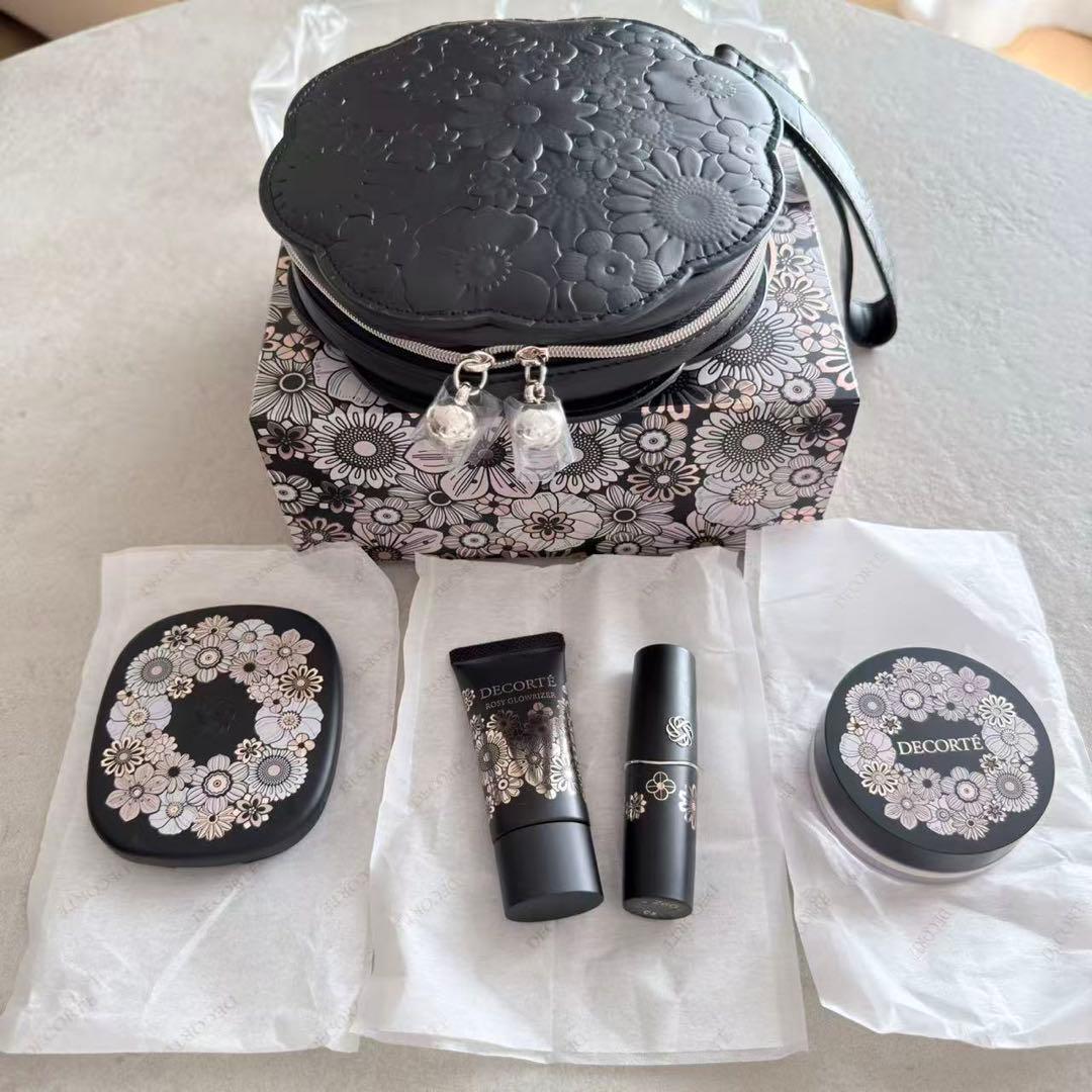 コスメデコルテ　クリスマスコフレ　2025　エターナル　ブルーム　コレクション