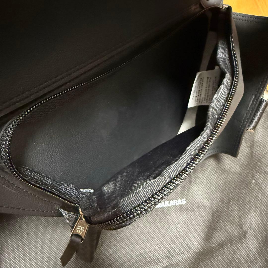 【美品】iugamakaras トリプルカバード ショルダーバッグ ブラック