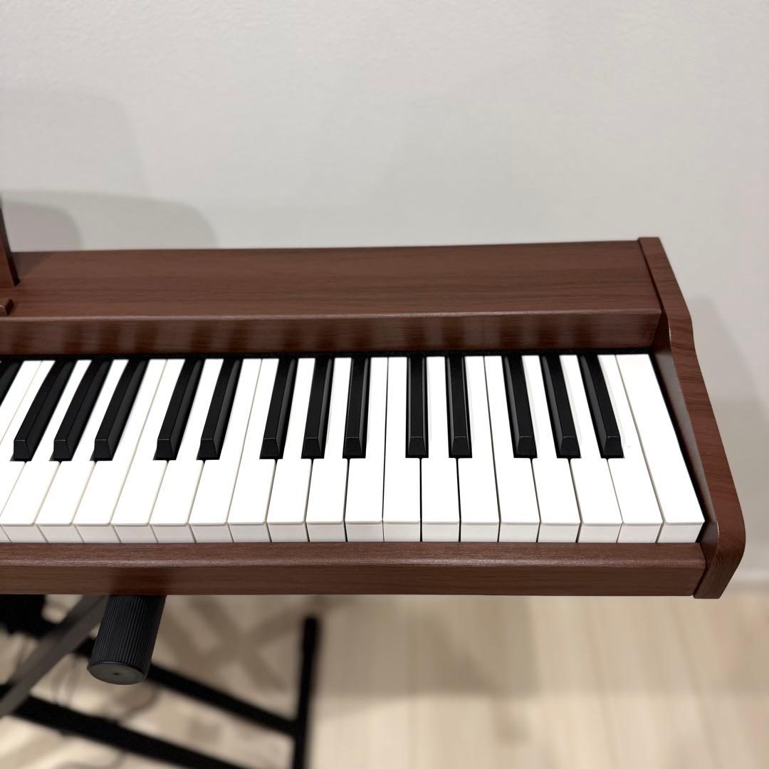 【美品】　CARINA カリーナ　電子ピアノ　88鍵盤　スタンド付き　キーボード