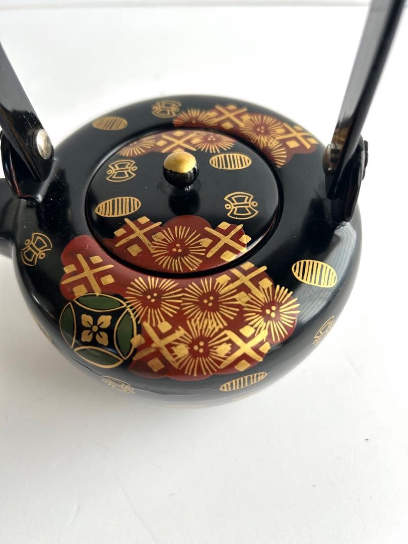 会津塗 黒塗 絵島型 四ツ揃 お屠蘇器 漆器セット 木箱入 金彩 鶴文様 松竹梅