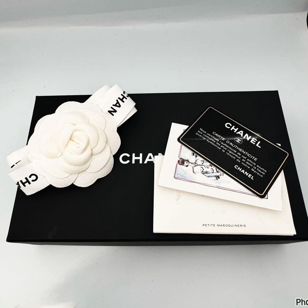 TS　シャネル✨マトラッセ✨キャビアスキン✨ラウンドファスナー長財布　48