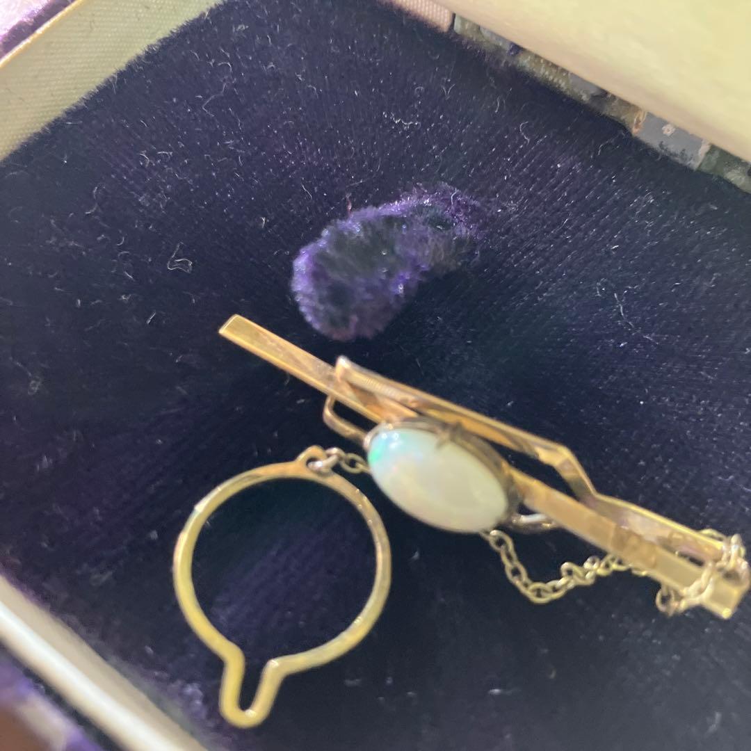 オパール付きシンプルネクタイピン14kの刻印有り