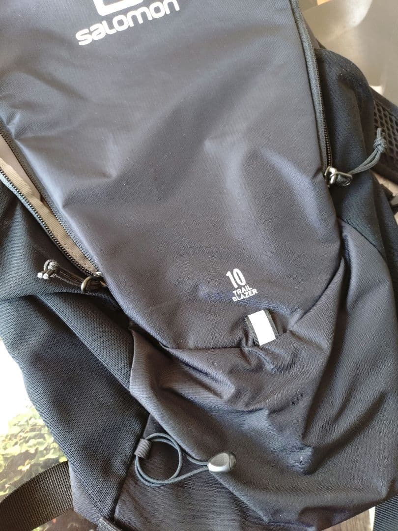 SALOMON TRAIL 10 BACKPACK 黒