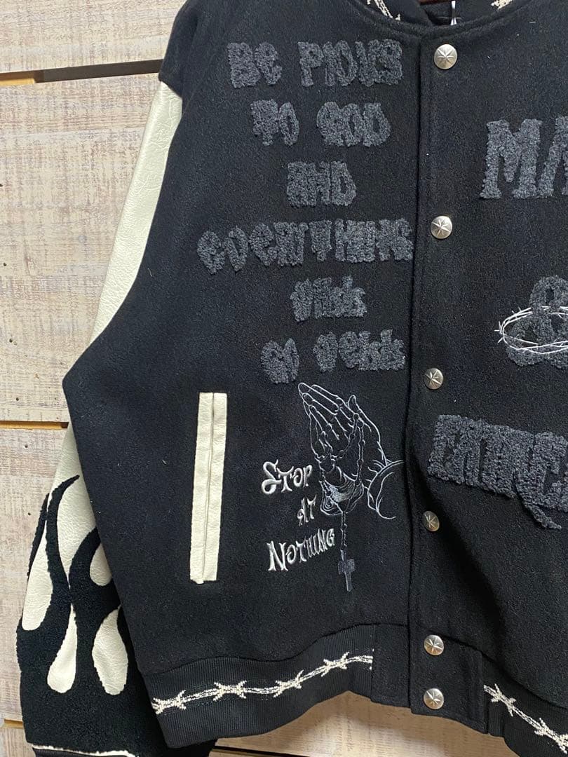 MADE EXTREME スタジャン　新品Ｌ