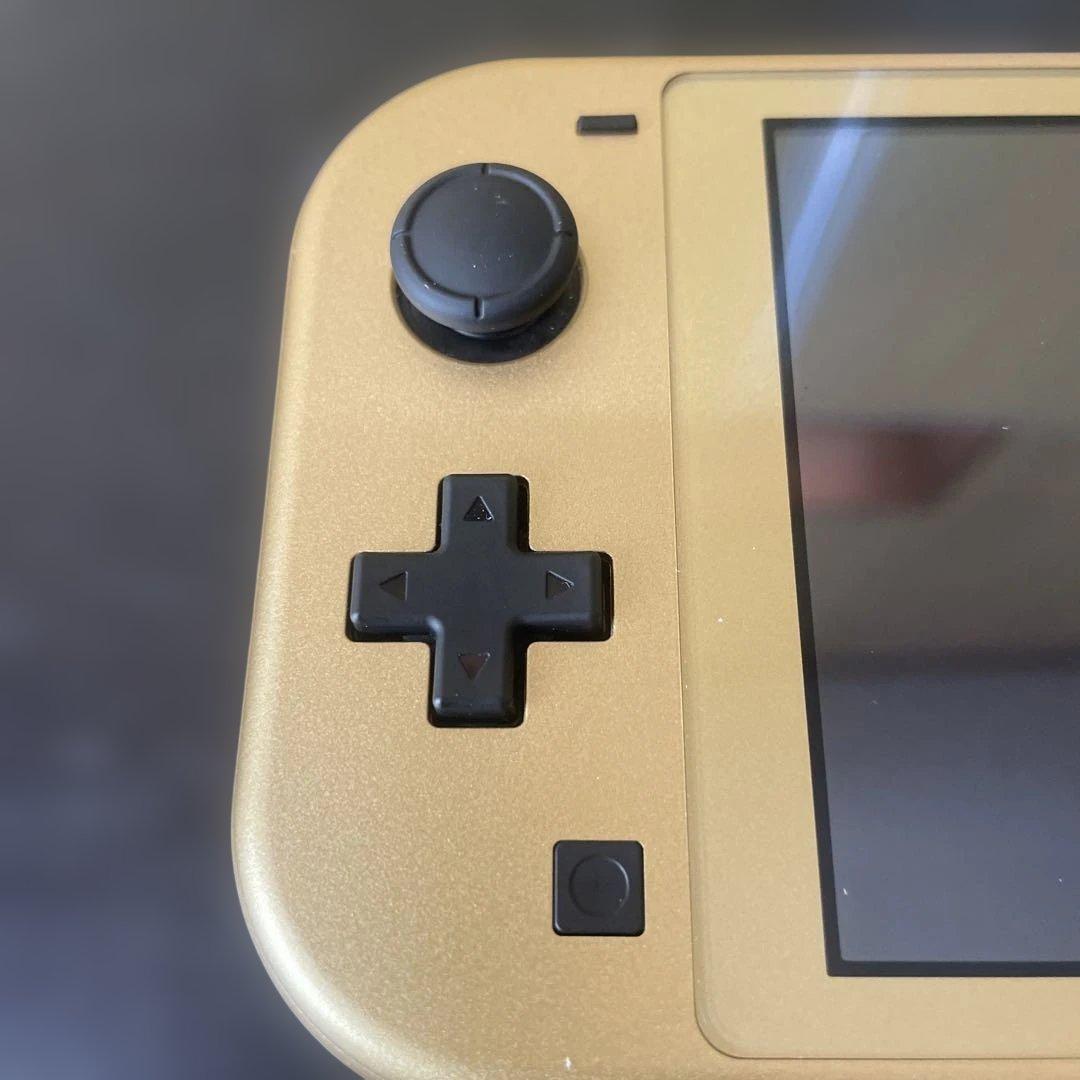 美品 Nintendo Switch Lite ハイラルエディション 本体のみ