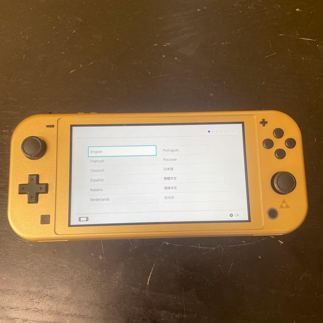 美品 Nintendo Switch Lite ハイラルエディション 本体のみ