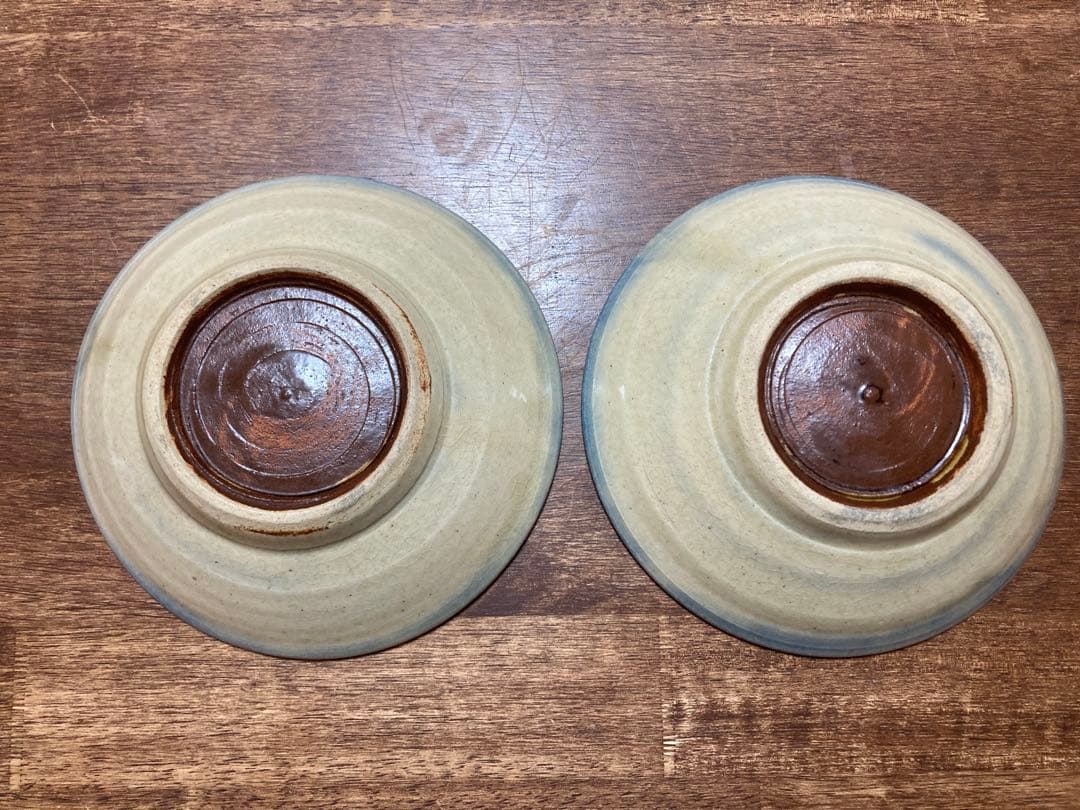 伊藤聡信　花模様の陶器小皿2枚セット