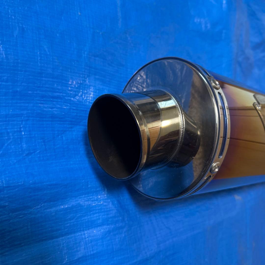 ワイバン製グラデーションチタンマフラー
