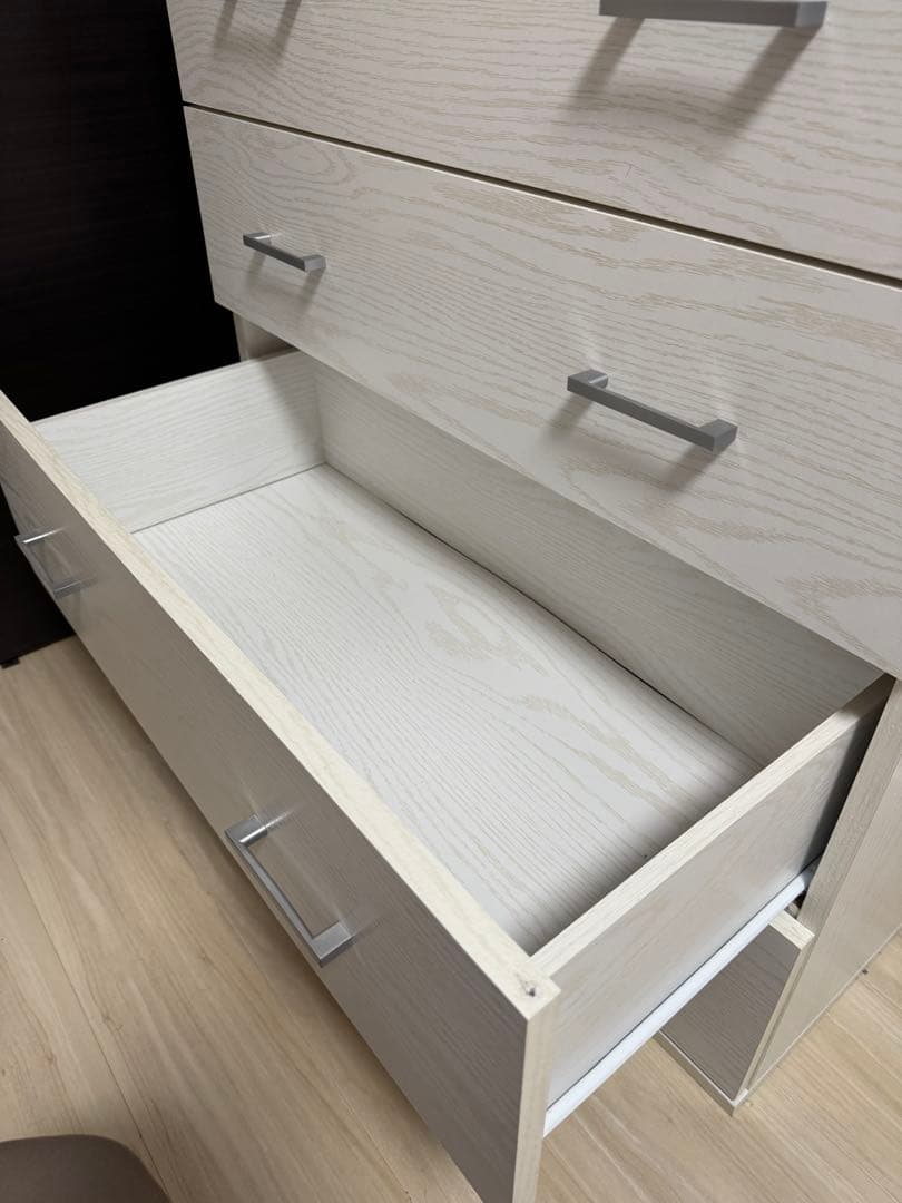 ニトリ　チェストタンス 4段　高さ90cm