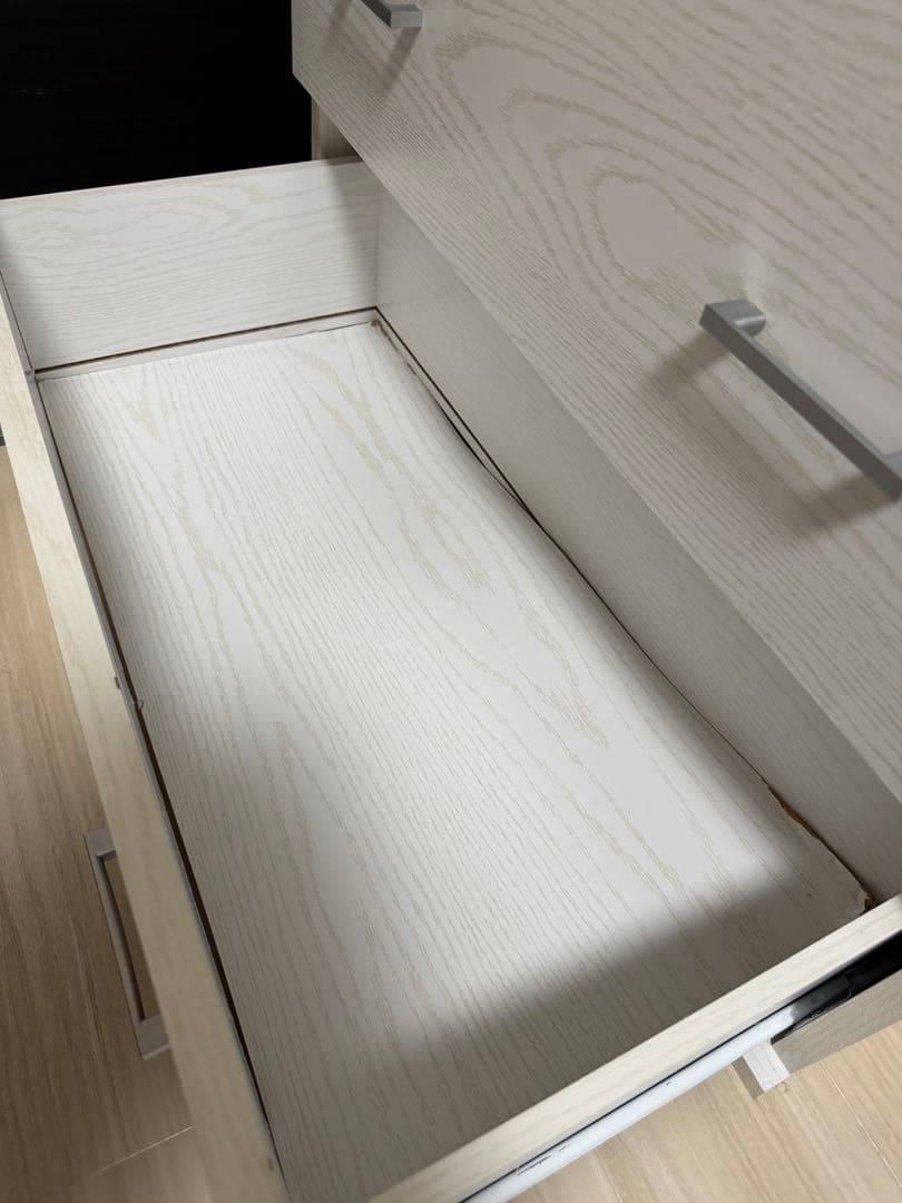 ニトリ　チェストタンス 4段　高さ90cm