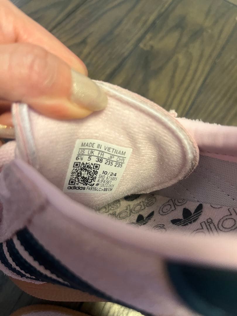 アディダス オリジナルス　HANDBALL スニーカー　ピンク　23.5