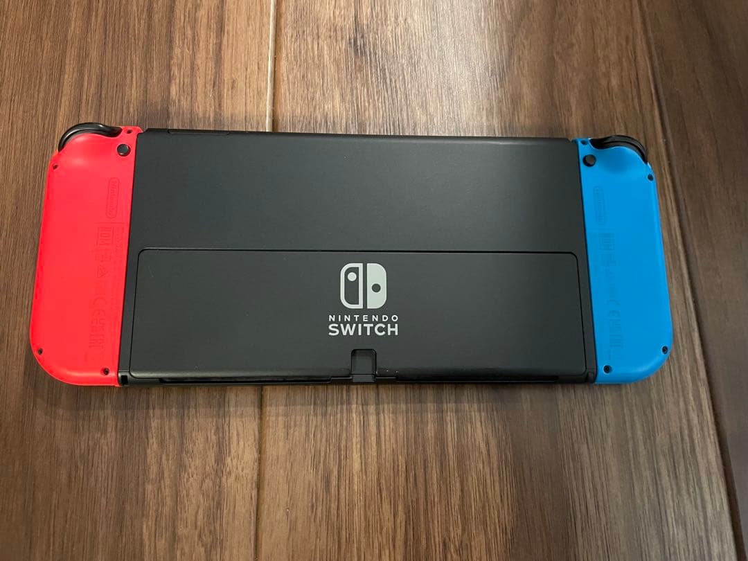 Nintendo Switch 有機ELモデル 青/赤（箱・付属品完備)