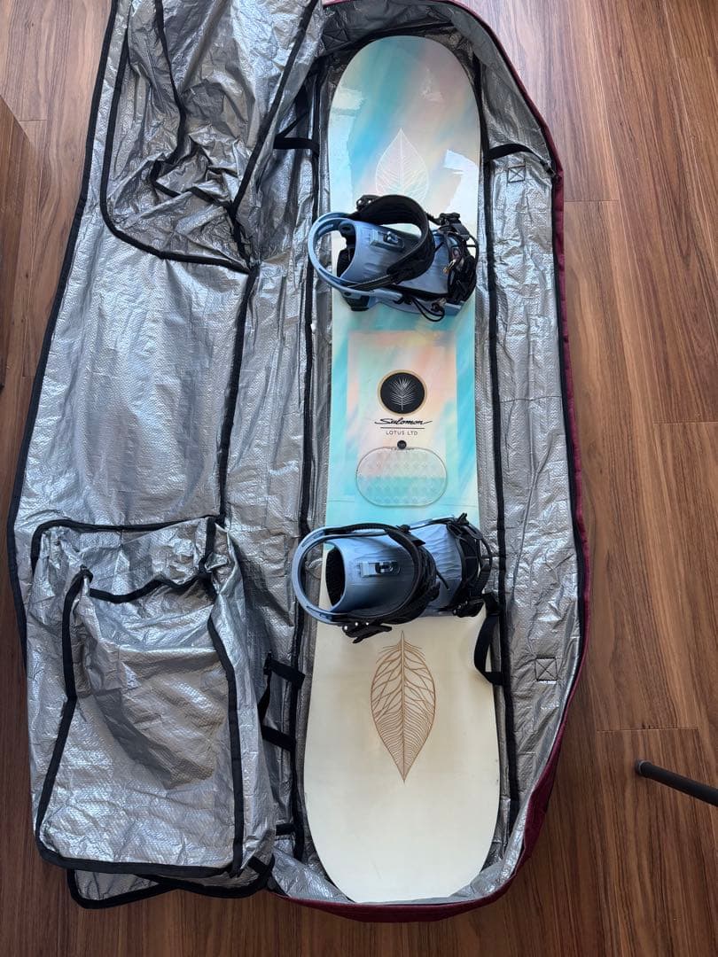 スノーボードサロモンレディース2点セット　ケース付き