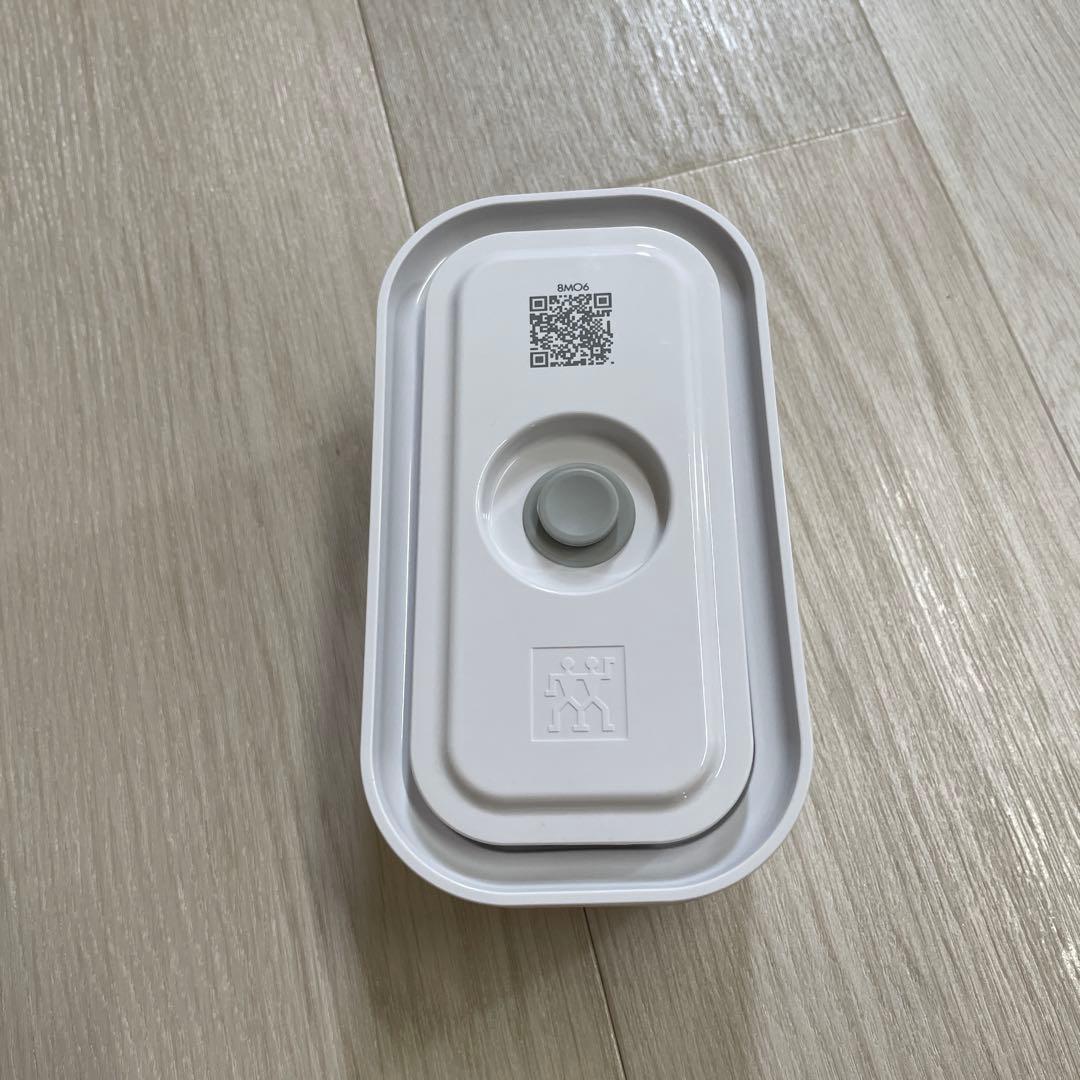 ZWILLING 真空ポンプ本体 真空保存容器 4個セット付き