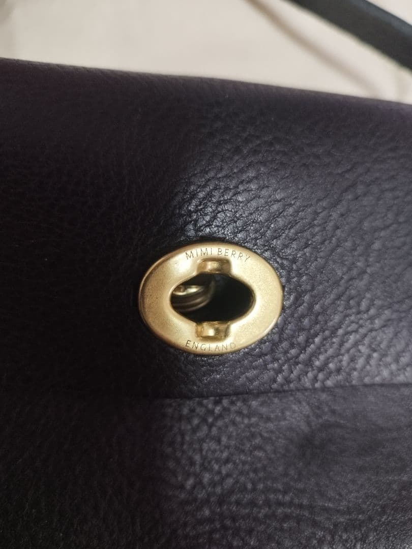 未使用　Mimi Berry 黒 レザー ショルダーバッグ　革　ミニ